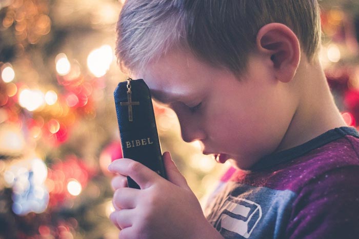 Geben wir unseren Glauben an unsere Kinder weiter?